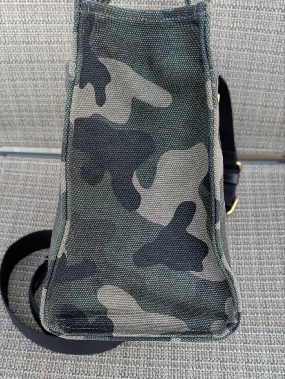Coach Medium Camo Canvas Cargo Tote (CY845) EUC - Picture 3 of 9